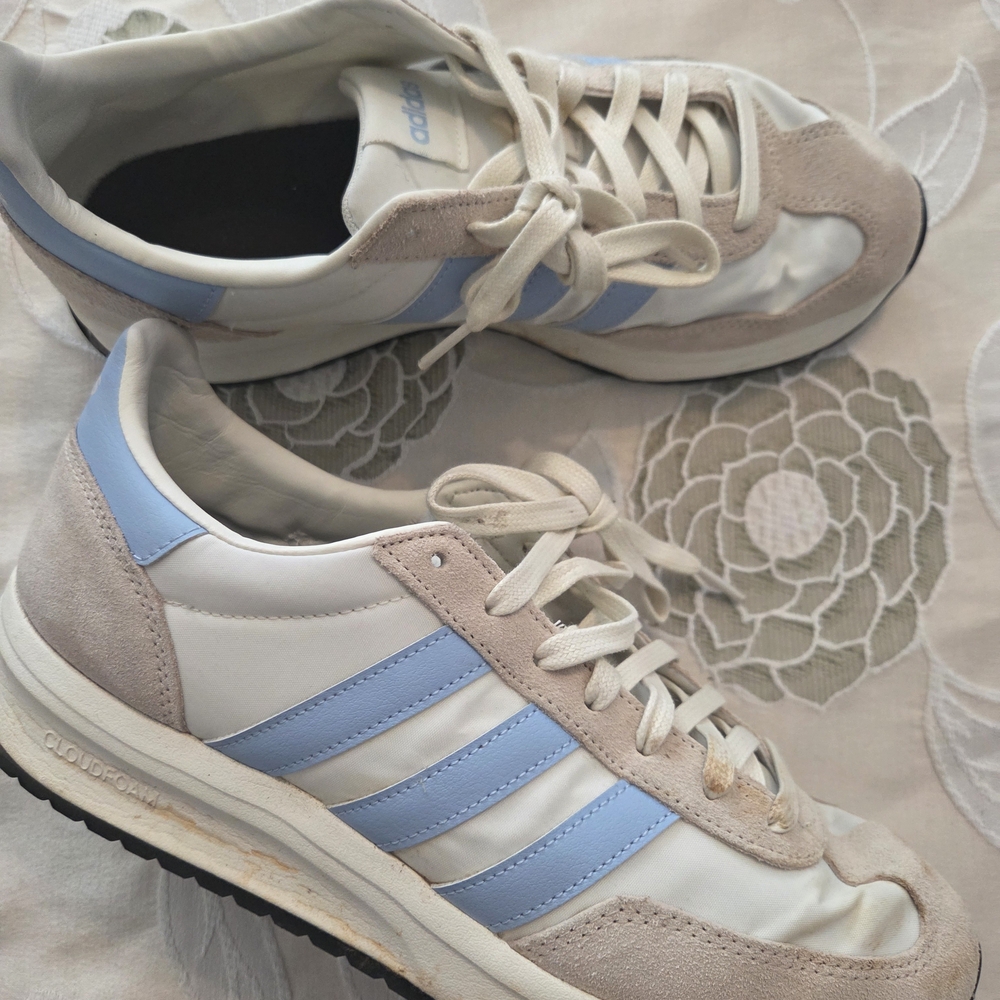 Adidas White and Blue Sneakers